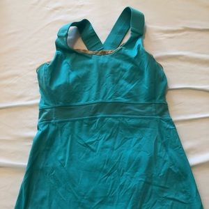 Lululemon tank
